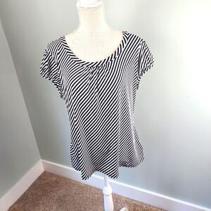 Worthington Women's Short Sleeve Scoop Neck Stretch Stripped Top Size XL